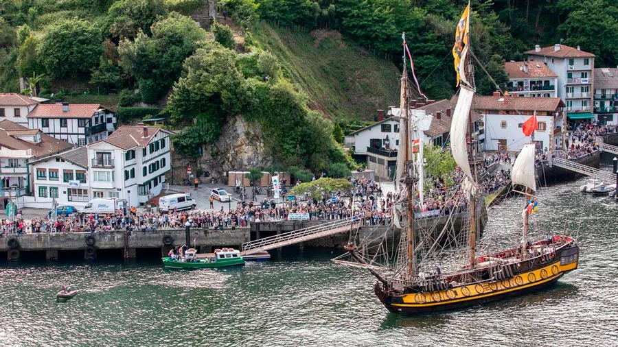 Pasaia Itsas Festibala - Que hacer en San Sebastián